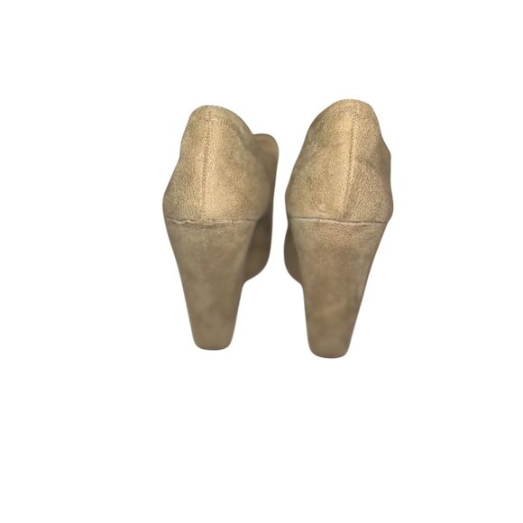 Kirra Faux Suede Vintage Lace Up Wedge in Beige Size 7 - Picture 5 of 9